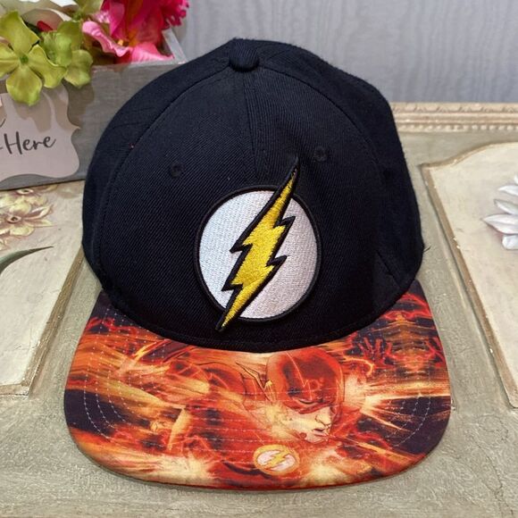 DC Comics Originals The Flash Wool Blend SnapBack Cap Hat One Size - Picture 12 of 12